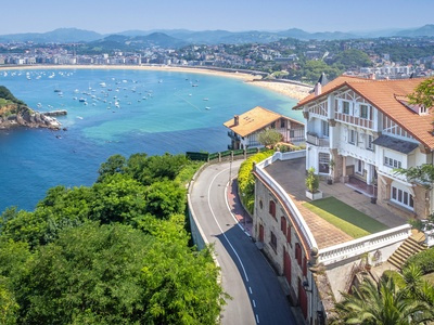 À vendre, une rare villa basco-landaise avec vue sur l’océan